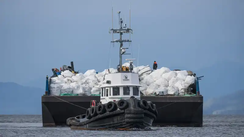 IoT Fill-Level Monitoring for TUG Boat Containers